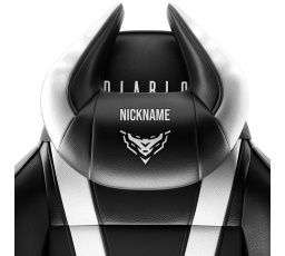 Fejtámla párna X-Horn személyre szabott hímzéssel, fekete-fehér