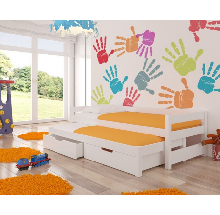 Kétszemélyes ágy matracokkal FRAGA White