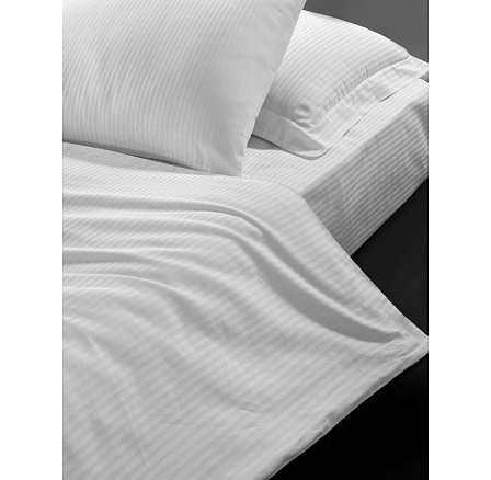 Hotelové povlečení 140x200, 70x90cm Atlas gradl  Bílý - česaný 145g/m2, proužek 2 mm