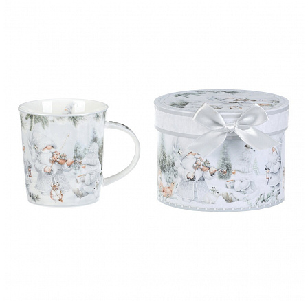 Porcelán bögre - 350 ml, díszcsomagolás, téli táj manókkal Porcelán bögre - 350 ml, díszcsomagolás, téli táj manókkal