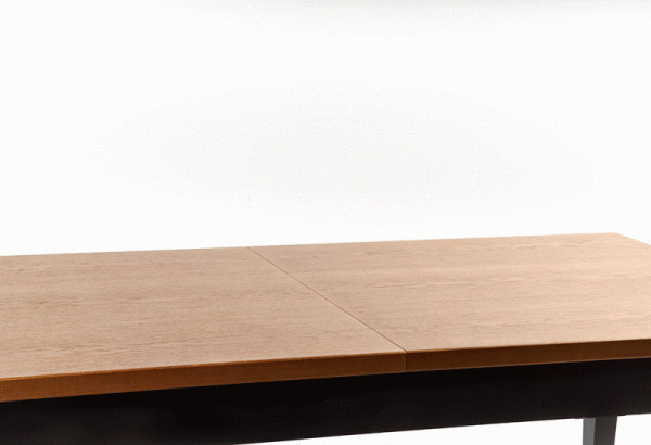 WINDSOR étkezőasztal, sötét tölgy