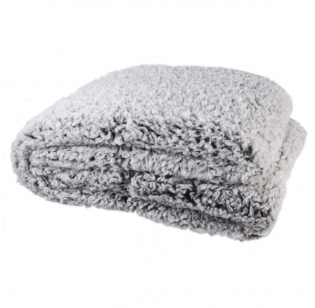 Szürke polár macska