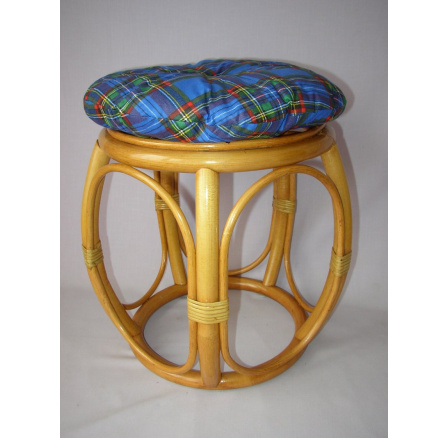 Ratanová taburetka široká medová s polstrem modrým